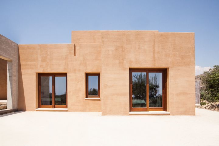 vetrate e finestre in legno (villa privata Noto)